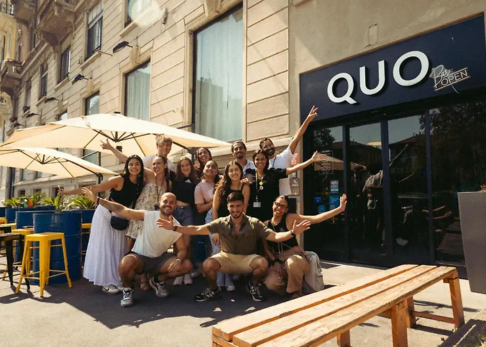 QUO